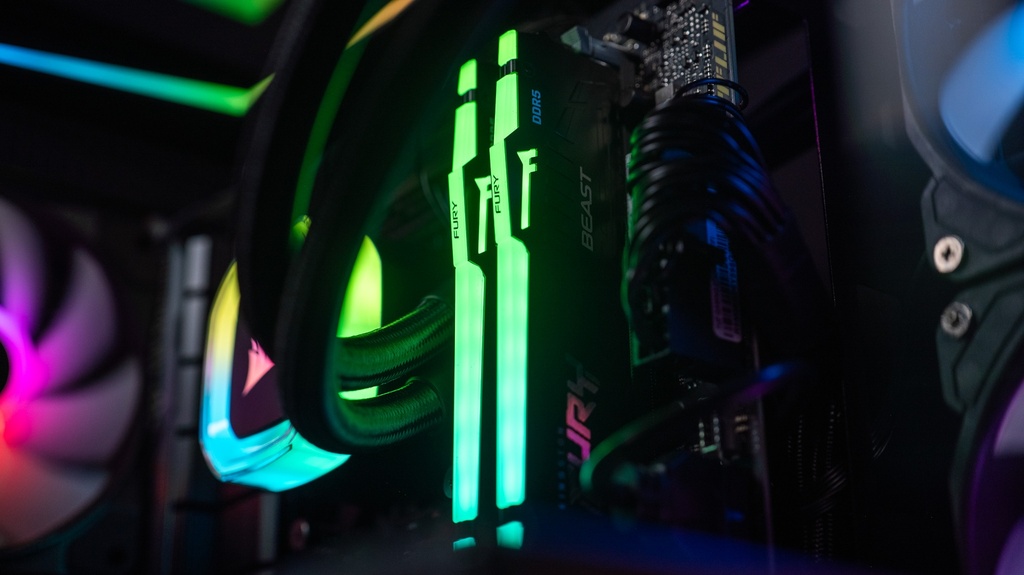 PC Rainbow GEFORCE RTX® 4070 Ti SUPER