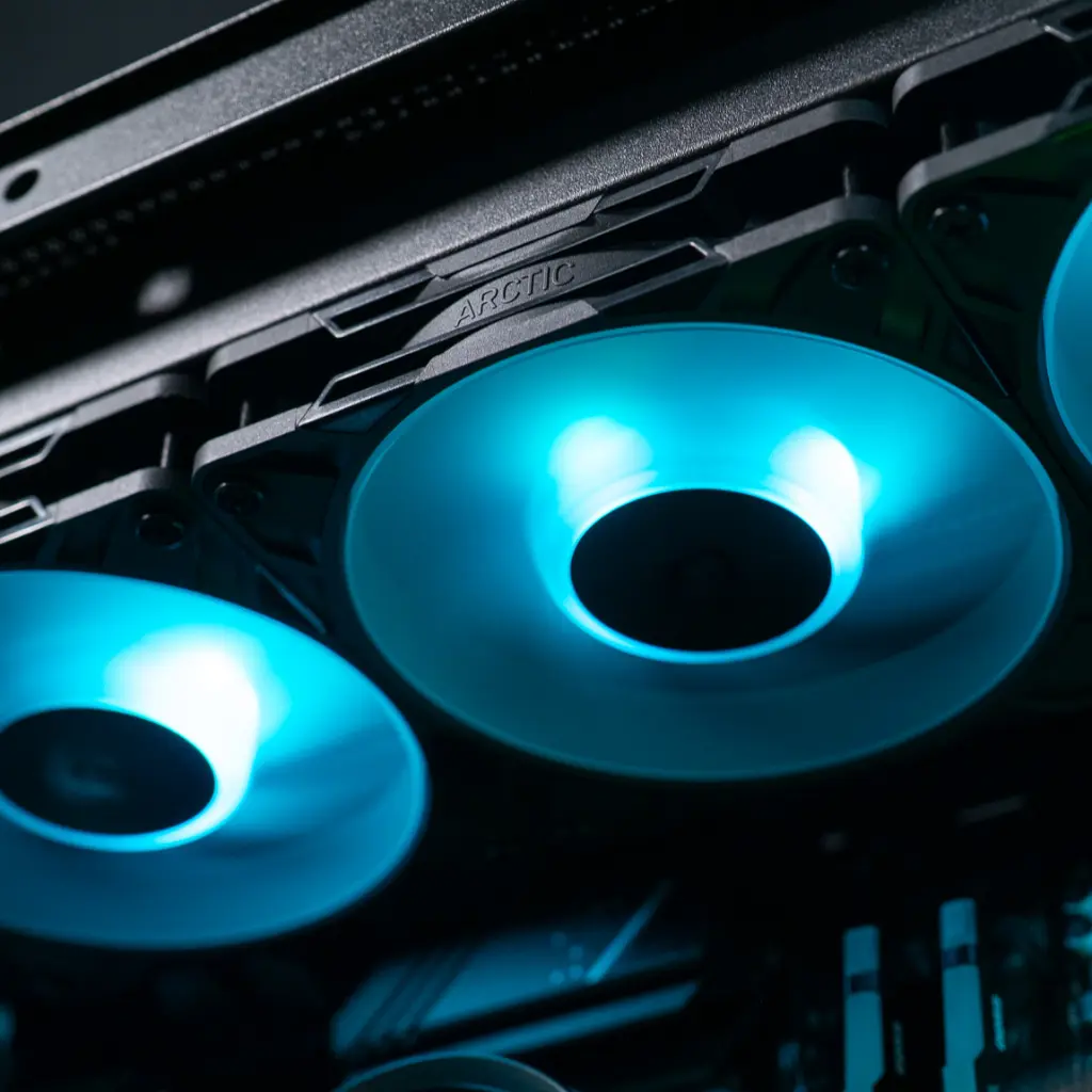 PC Cheetoh remastered GEFORCE RTX® 5070