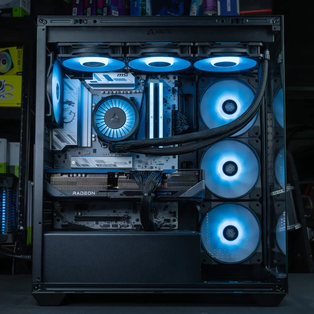 PC Primal Radeon RX 9070 PC gamer FlowUP avec Radeon™ RX 9070 XT, Ryzen 7 7800X3D ou 9800X3D, 32GB DDR5 et watercooling RGB dans boîtier vitré haut de gammeXT