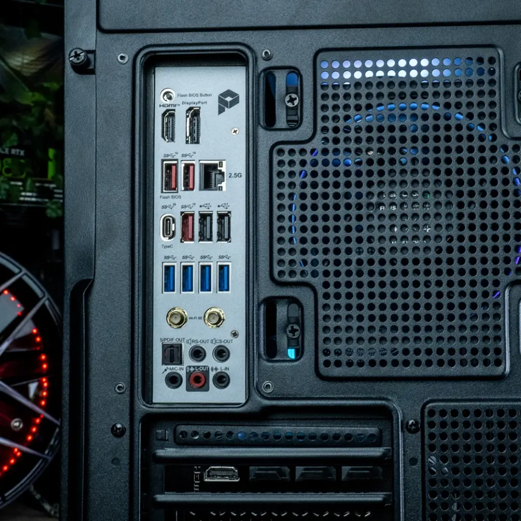 PC Cheetoh remastered GEFORCE RTX™ 5070