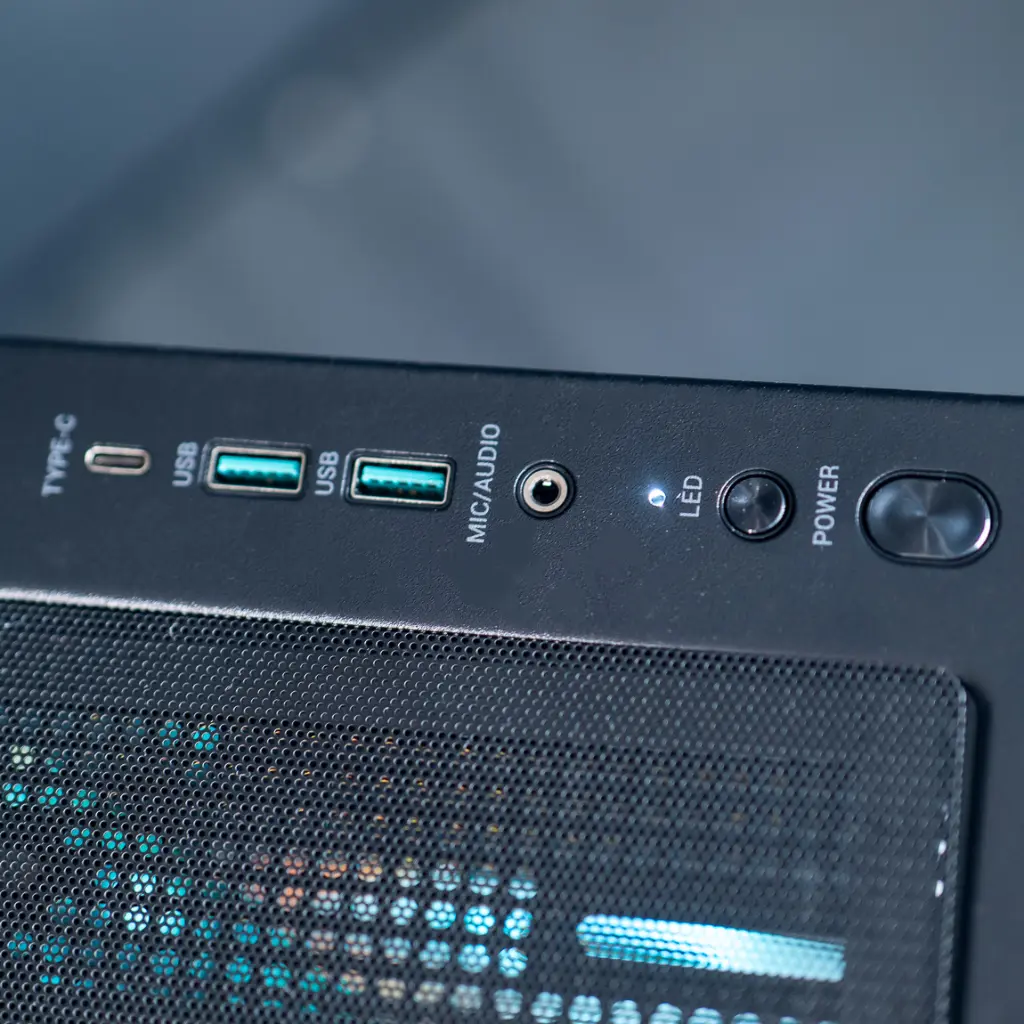 PC Cheetoh remastered GEFORCE RTX™ 5070