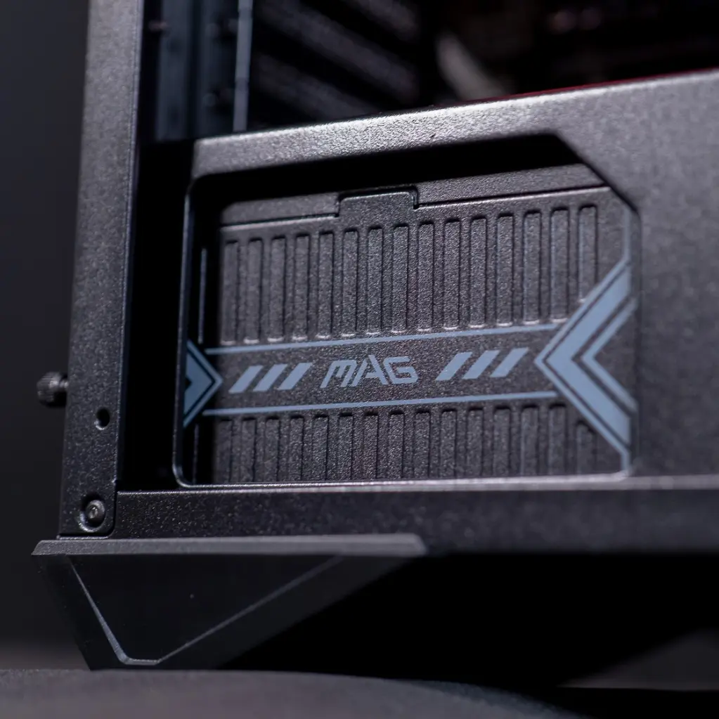 PC Savannah V3 RTX™ 5060 Ti 8GB 