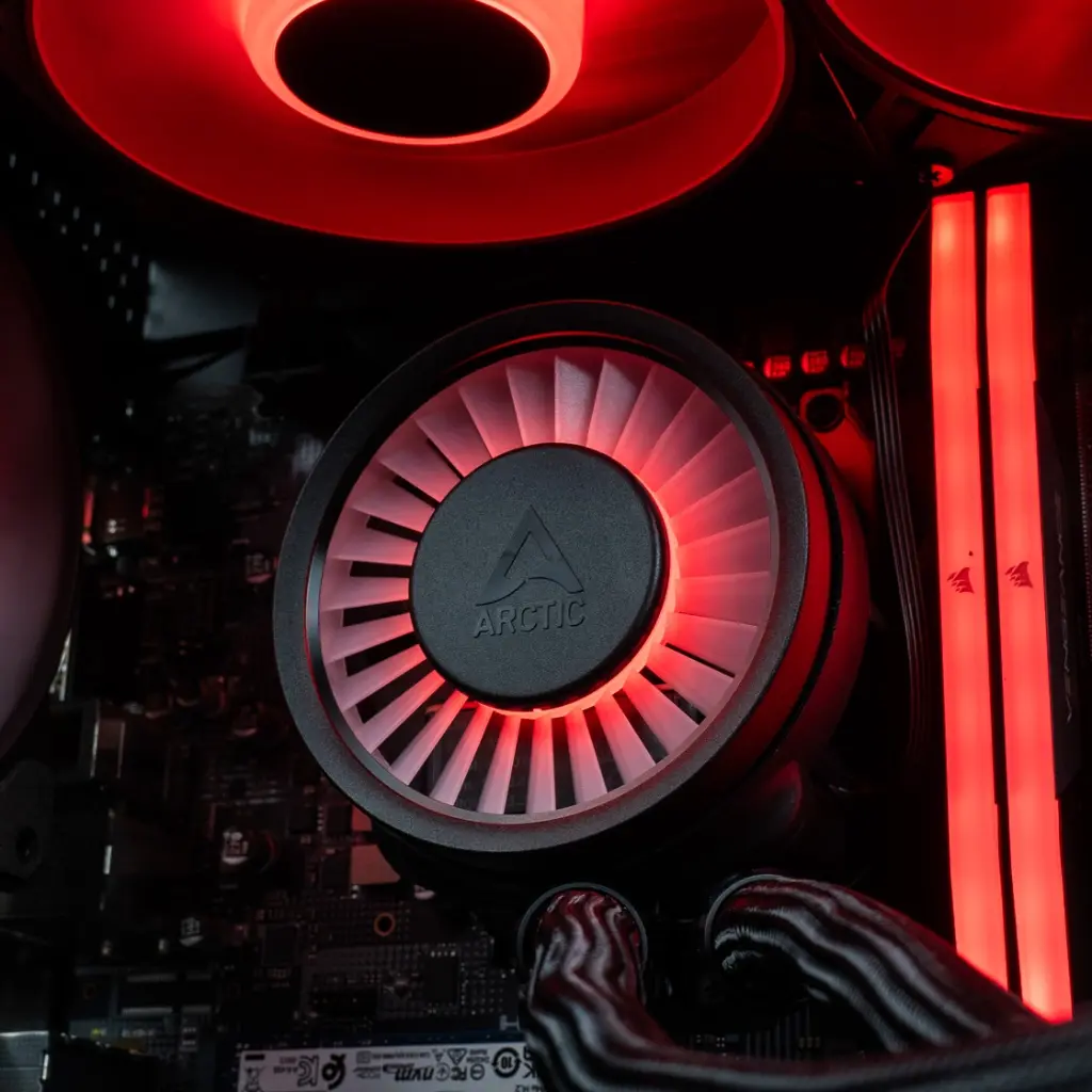 PC Rift Radeon™ RX 9060 XT 8GB