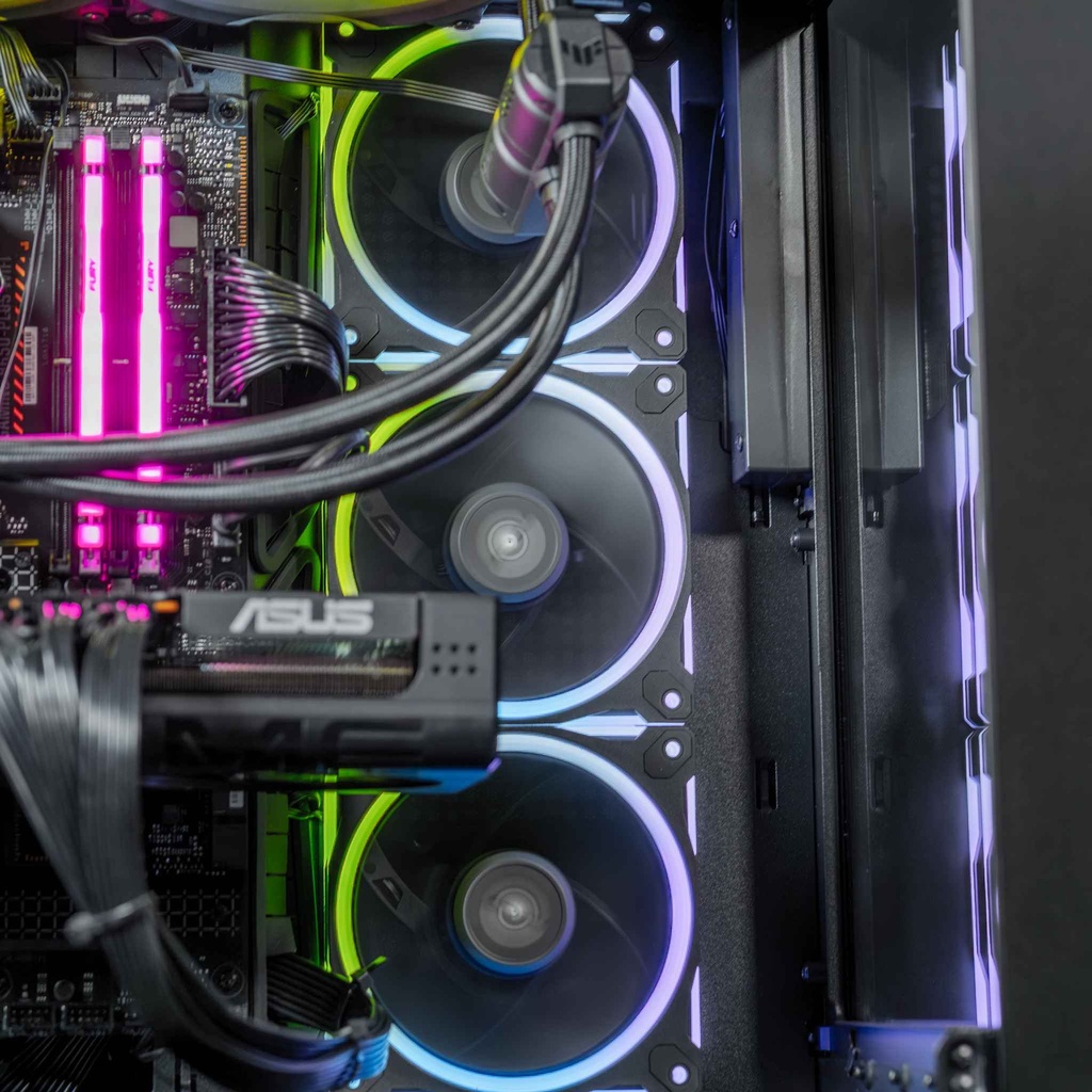 PC HADES Radeon™ RX 9070 XT