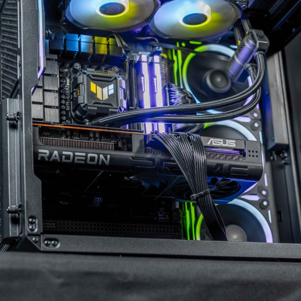 PC HADES Radeon™ RX 9070 XT