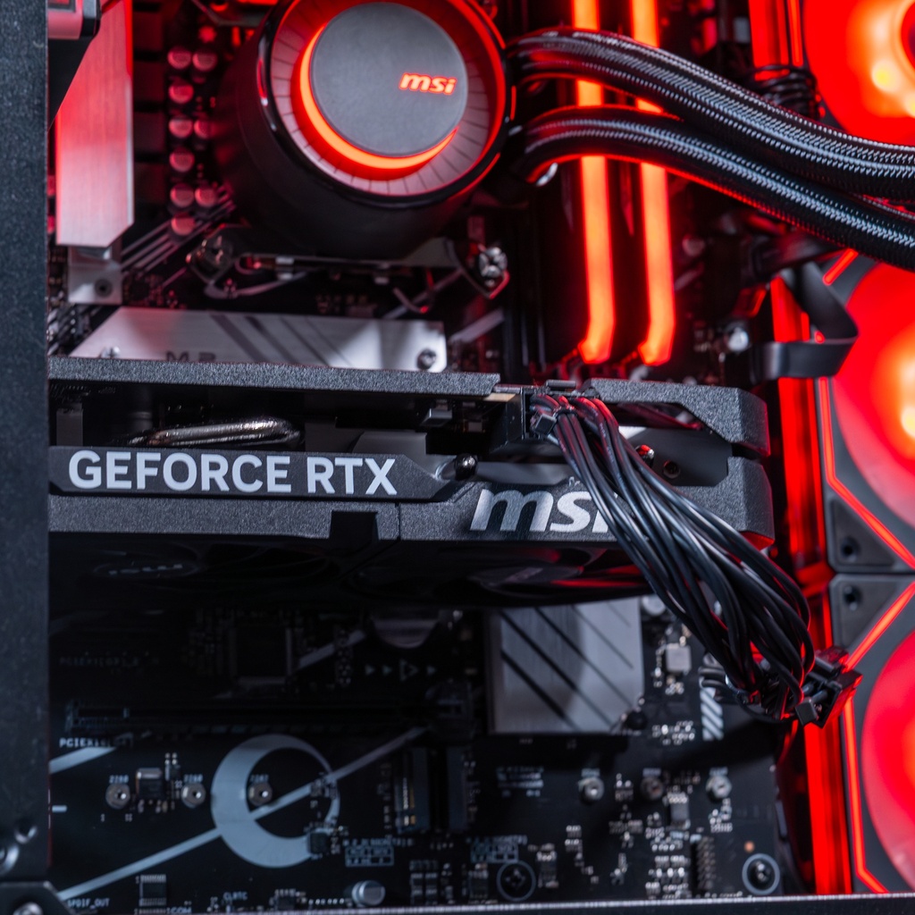 Starter Pack: PC BANGER RTX 5060 + AOC 24" / 180Hz / FHD / IPS / Flat