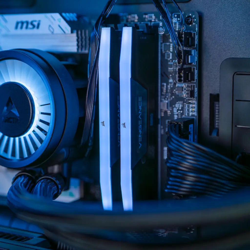 PC Arctic GEFORCE RTX™ 5080