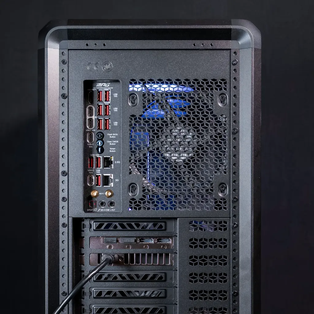 PC Intel Wizard GEFORCE RTX™ 5080 - Powered by Cooler Master