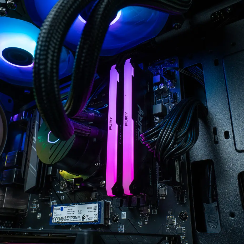 PC Savannah GeForce RTX™ 5060 Ti 8GB 