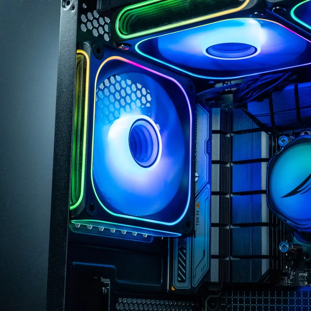 PC Rainbow GEFORCE RTX™ 5070 Ti 