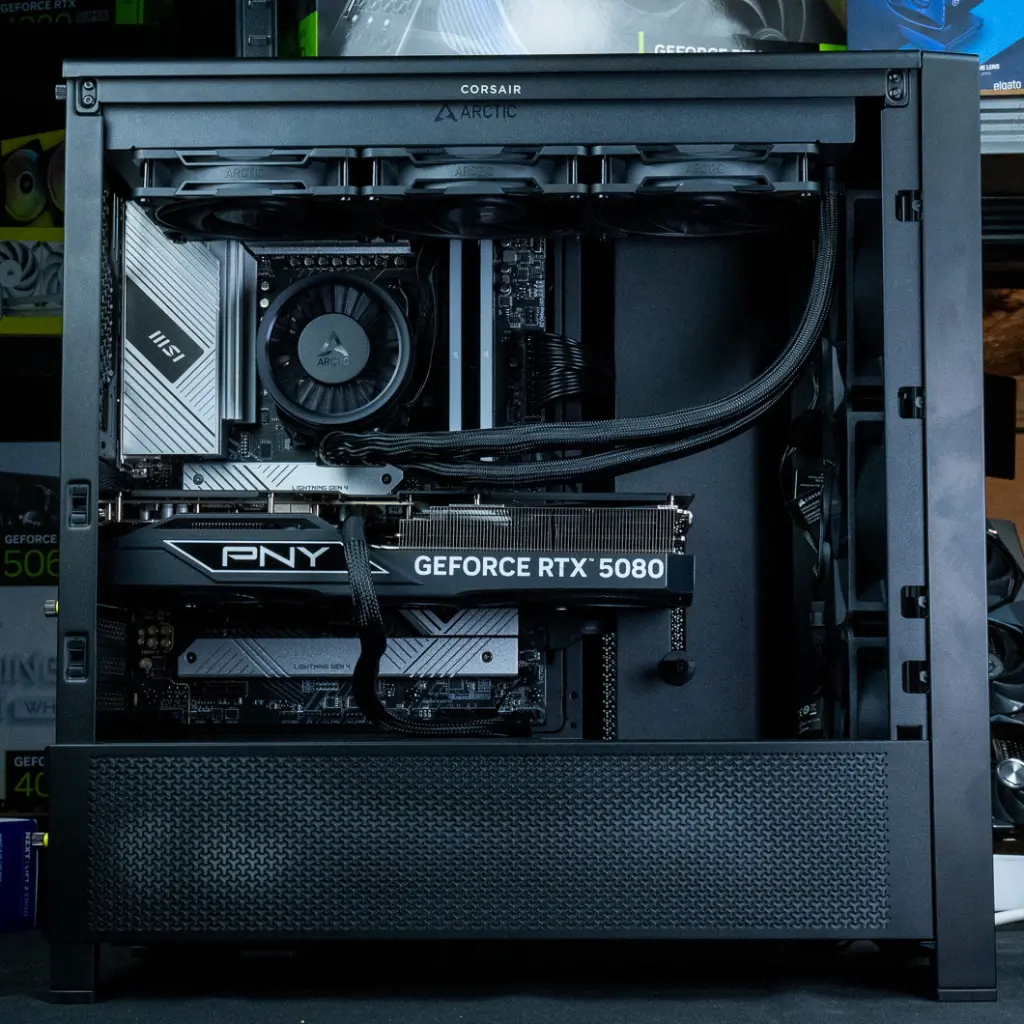 PC Solana GEFORCE RTX™ 5080
