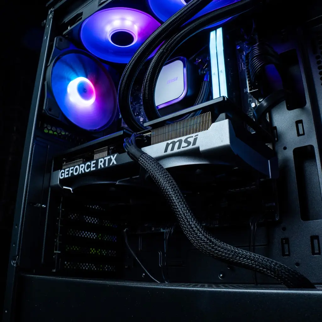 PC Scampi GEFORCE RTX™ 5070 by Guillaume