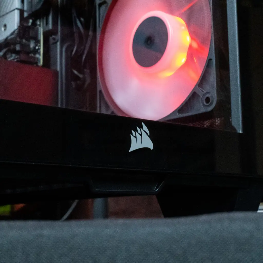 PC Corsair GEFORCE RTX™ 5070 Ti - iCUE Certified