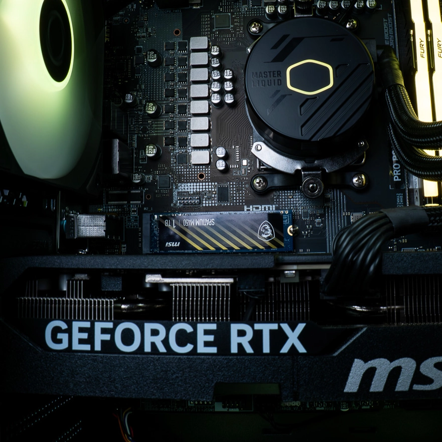 PC Fuego GEFORCE RTX™ 5070 