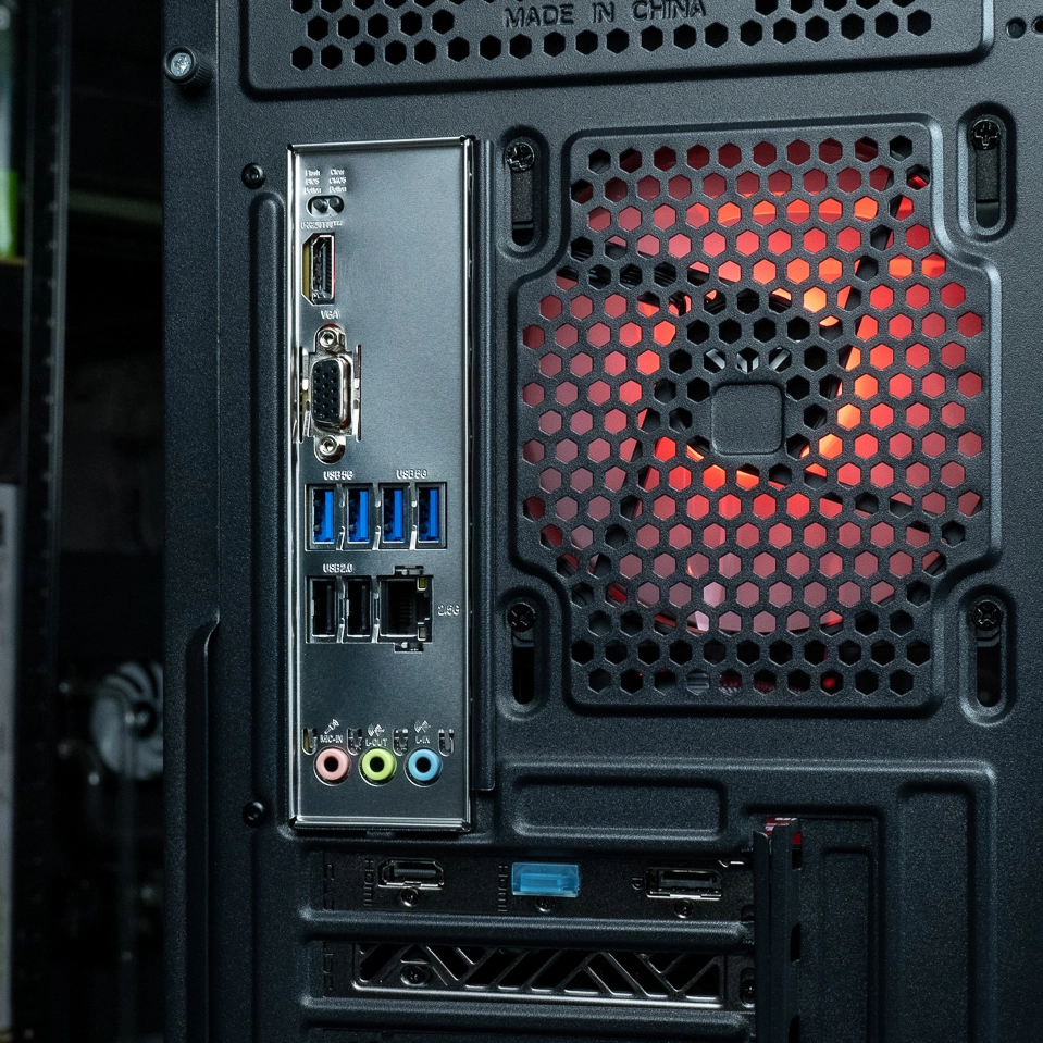 PC Rift Radeon™ RX 9060 XT