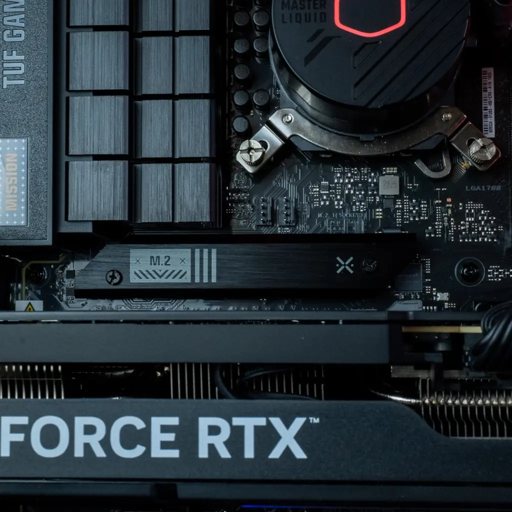 PC Oblivion GEFORCE RTX™ 5070 Ti 