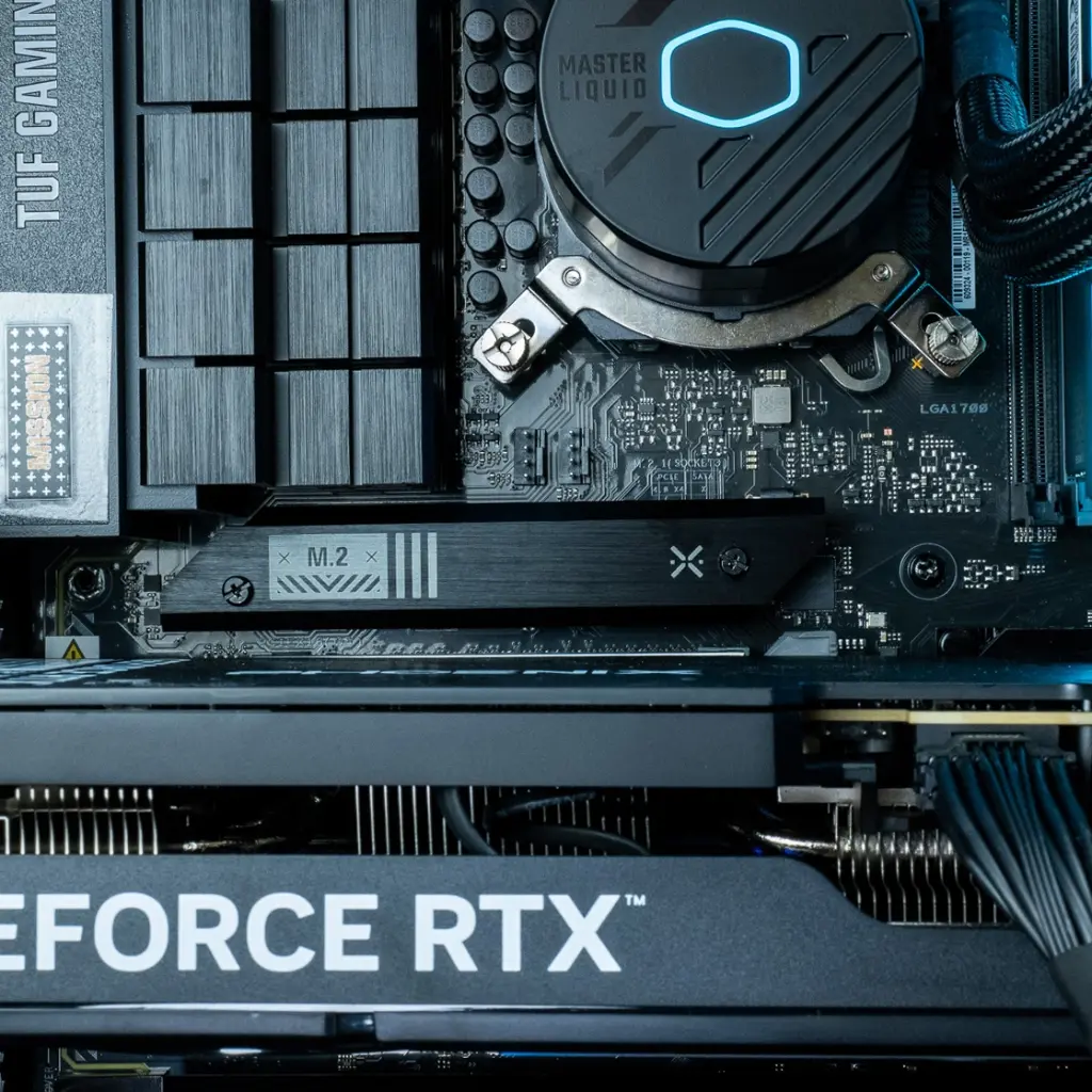 PC Oblivion GEFORCE RTX™ 5070 Ti 