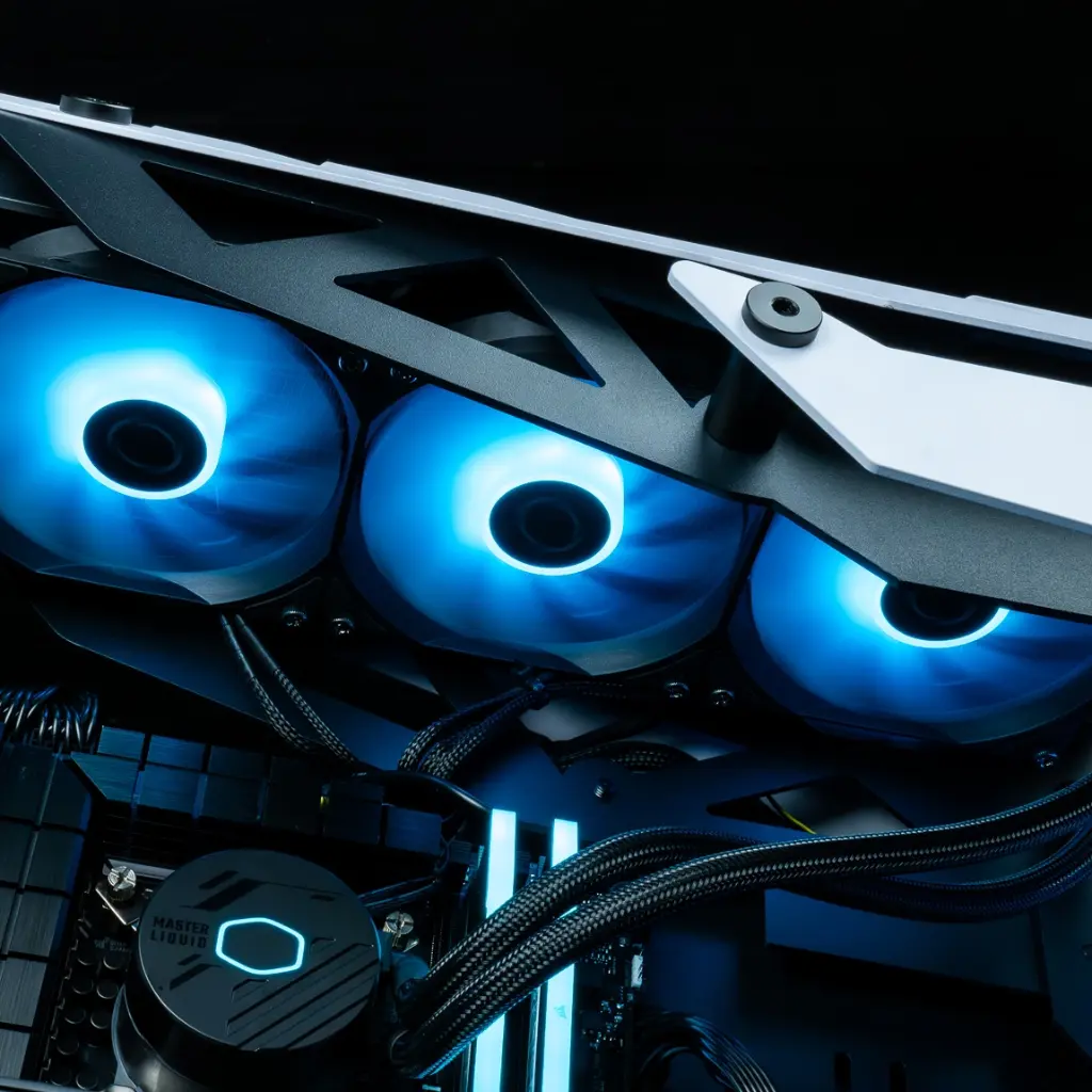 PC Oblivion GEFORCE RTX™ 5070 Ti 