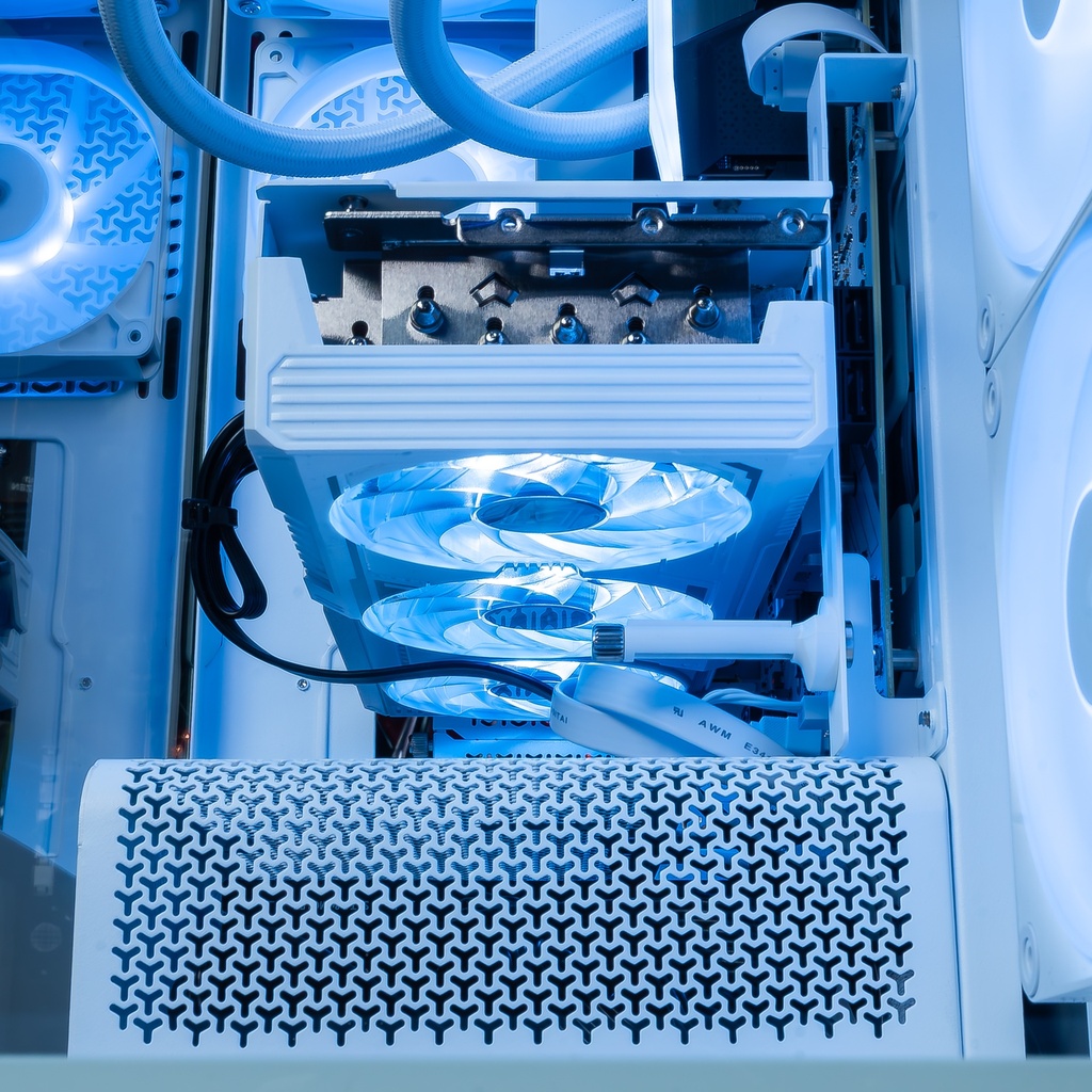 PC Heaven Radeon™ RX 9070 XT