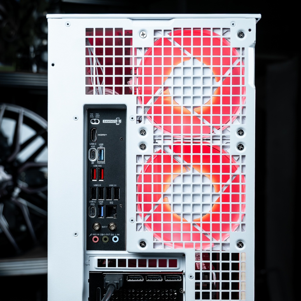 PC Revelation GEFORCE RTX™ 5080