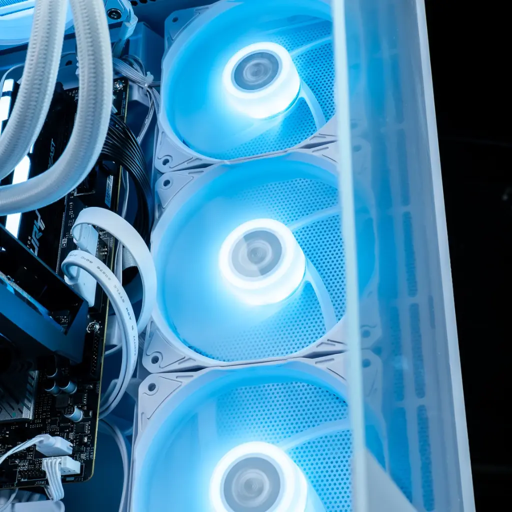 PC Rubis GeForce RTX™ 5060 Ti 16GB Powered by MSI