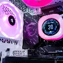 Détail carte mère MSI et watercooling LCD RGB dans PC gamer Mountain GeForce RTX™ 5080 blanc configuration gaming 4K ultra