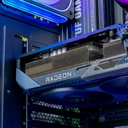 Gros plan sur la carte graphique Radeon™ RX 9070 XT intégrée au PC gamer SHADOW Radeon™ RX 9070 XT by Helena Claris