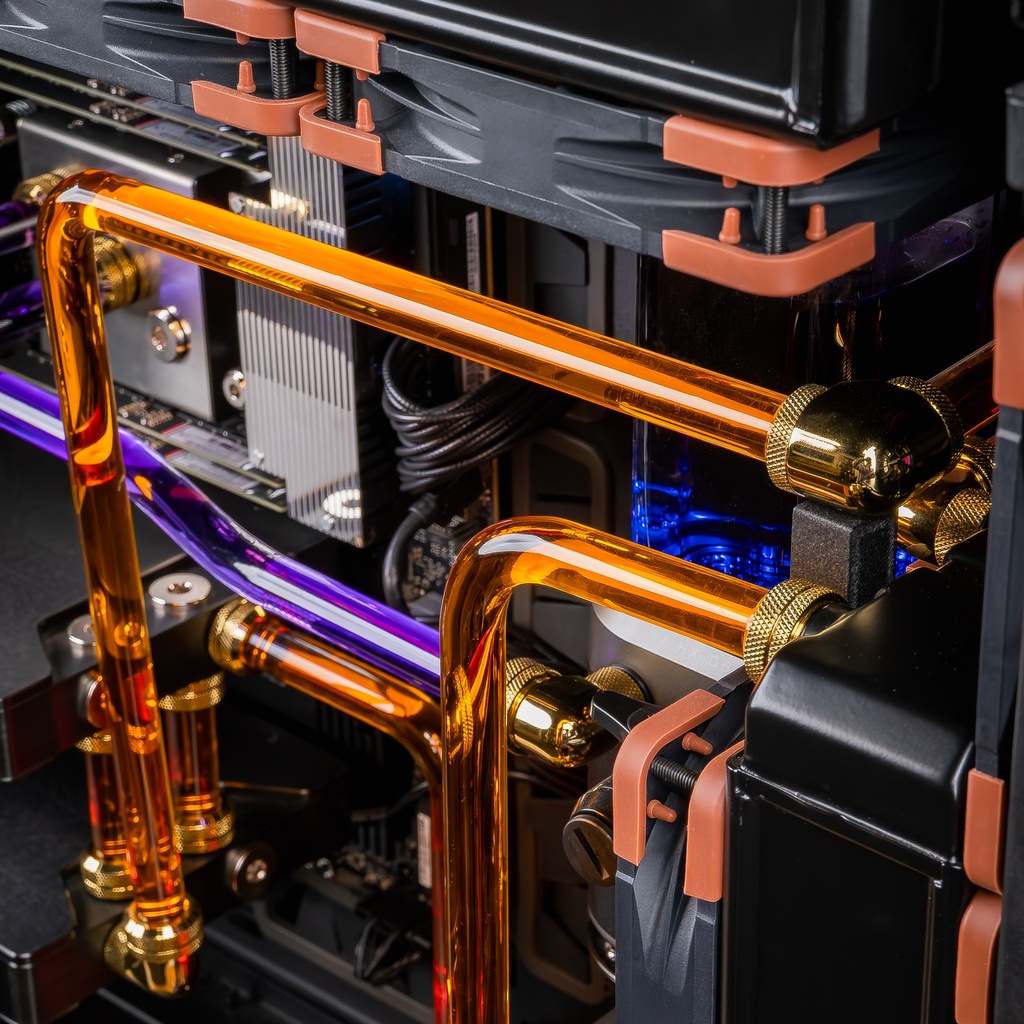 Détail tubes rigides watercooling custom PC TITAN X double RTX 5090 refroidissement liquide RGB haute performance