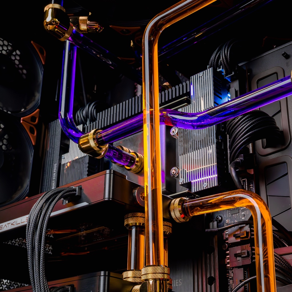 Watercooling custom PC TITAN X double RTX 5090 Threadripper 7960X tubes rigides RGB refroidissement liquide ultra haute performance