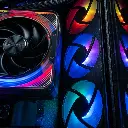 Visuel promotionnel du PC gamer Kraken : système de ventilation RGB haute performance intégré au NZXT H9 Flow, garantissant un flux d’air optimisé pour maintenir des performances maximales même en session gaming intensive
